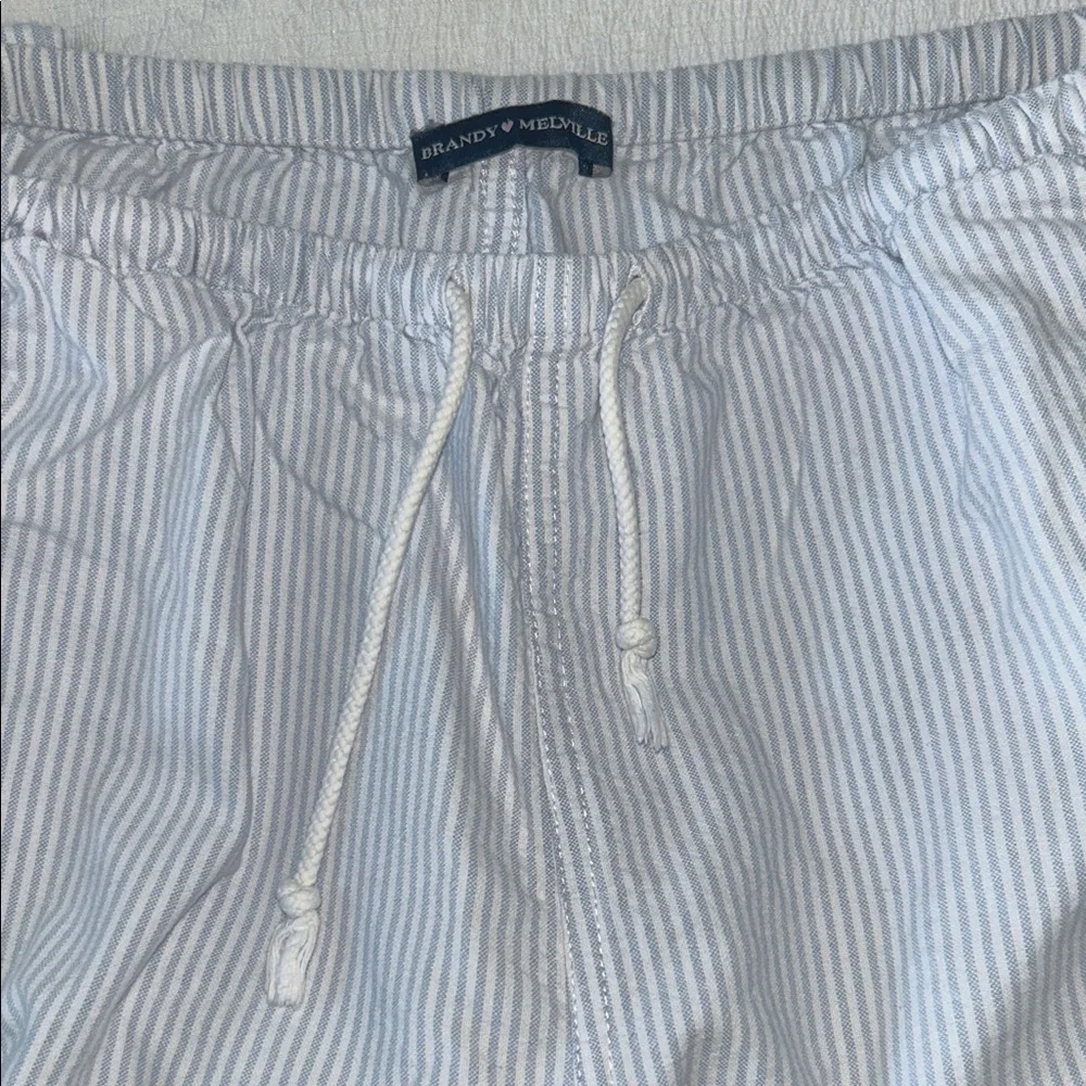 Brandy Melville Pants - Picture 4 of 4